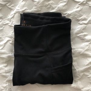 Black Danskin Pocket Leggings PERFECT CONDTION